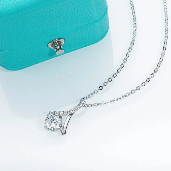 Certified Moissanite Diamond Water Drop Pendant Necklace NEW